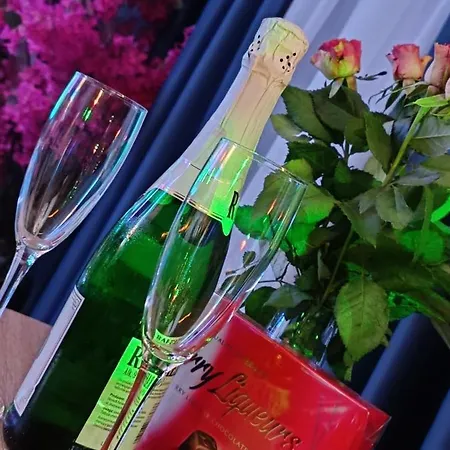 Wodny Raj Z Basenem *