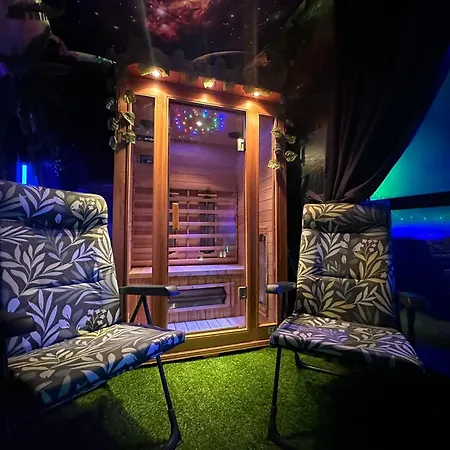 Wodny Raj Z Basenem Lägenhet