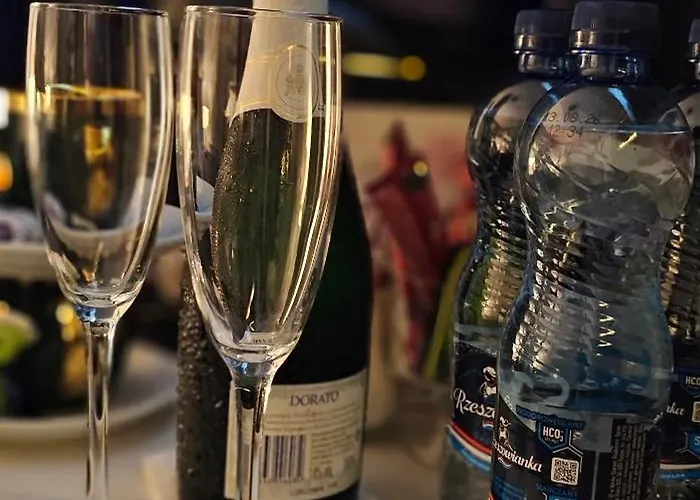 Apartament Wodny Raj Basen Sauna Jacuzzi Daire *