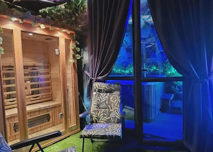 Daire Apartament Wodny Raj Basen Sauna Jacuzzi